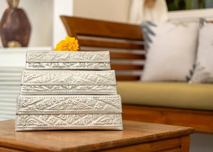 Tropical Oasis Of Calm In The Heart Of Seminyak, 4br Luisha Villa *