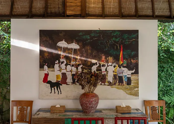 Tropical Oasis Of Calm In The Heart Of Seminyak, 4br Luisha Villa
